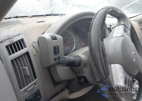 2004 Infiniti Fx35 z USA, uszkodzony, nr VIN JNRAS08WX4X220699